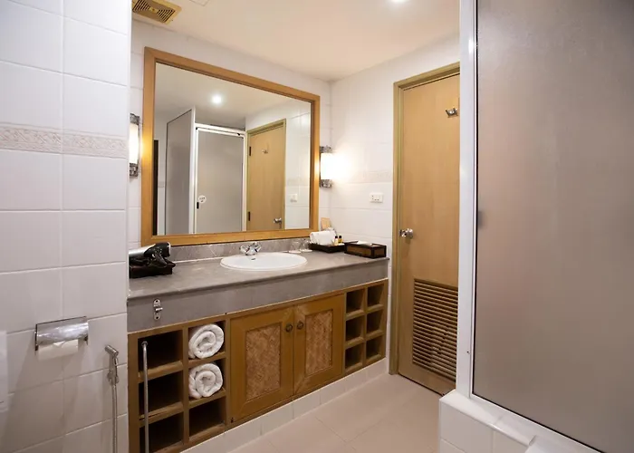 The Tarntawan Surawong 4* Banguecoque