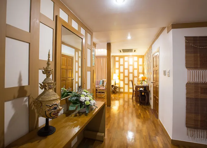The Tarntawan Surawong 4* Banguecoque