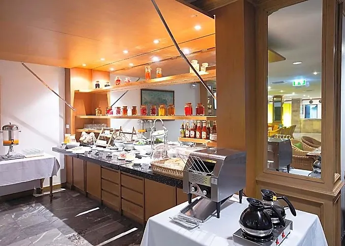 The Tarntawan Surawong 4*
