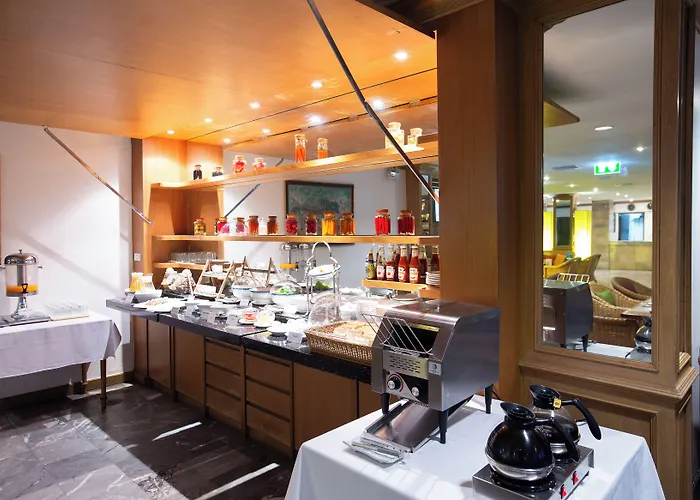 The Tarntawan Surawong 4*
