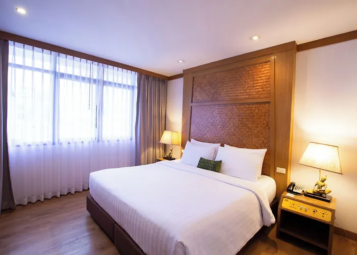 Hotel The Tarntawan Surawong 4*