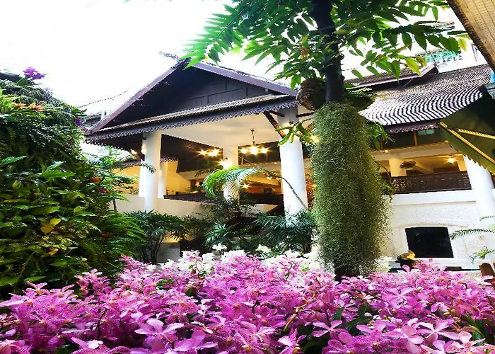 The Tarntawan Surawong 4* Banguecoque